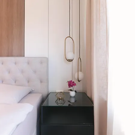 Apartman Modernapartmentsbl *