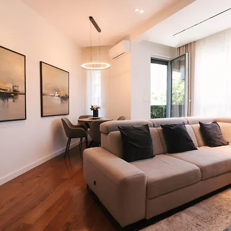 Apartman Modernapartmentsbl *
